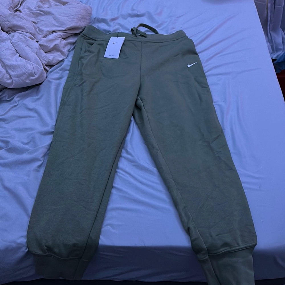 Dry Fit Nike Joggers
